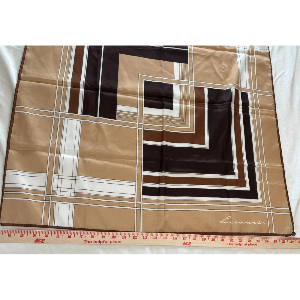 Leonardi Geometric Vintage Scarf 30''x30'' Fall 100% Silk Hand Rolled Edges